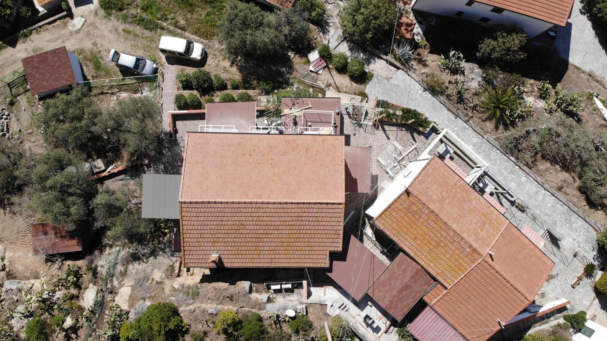 Appartamenti Cavoli - Vista Mare Con Terrazze, Clima E Posti Auto Spiaggia di Cavoli 外观 照片